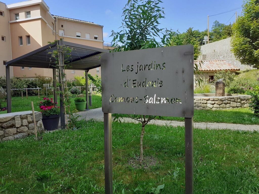 Jardin thérapeutique - Ehpad Camous-Salomon